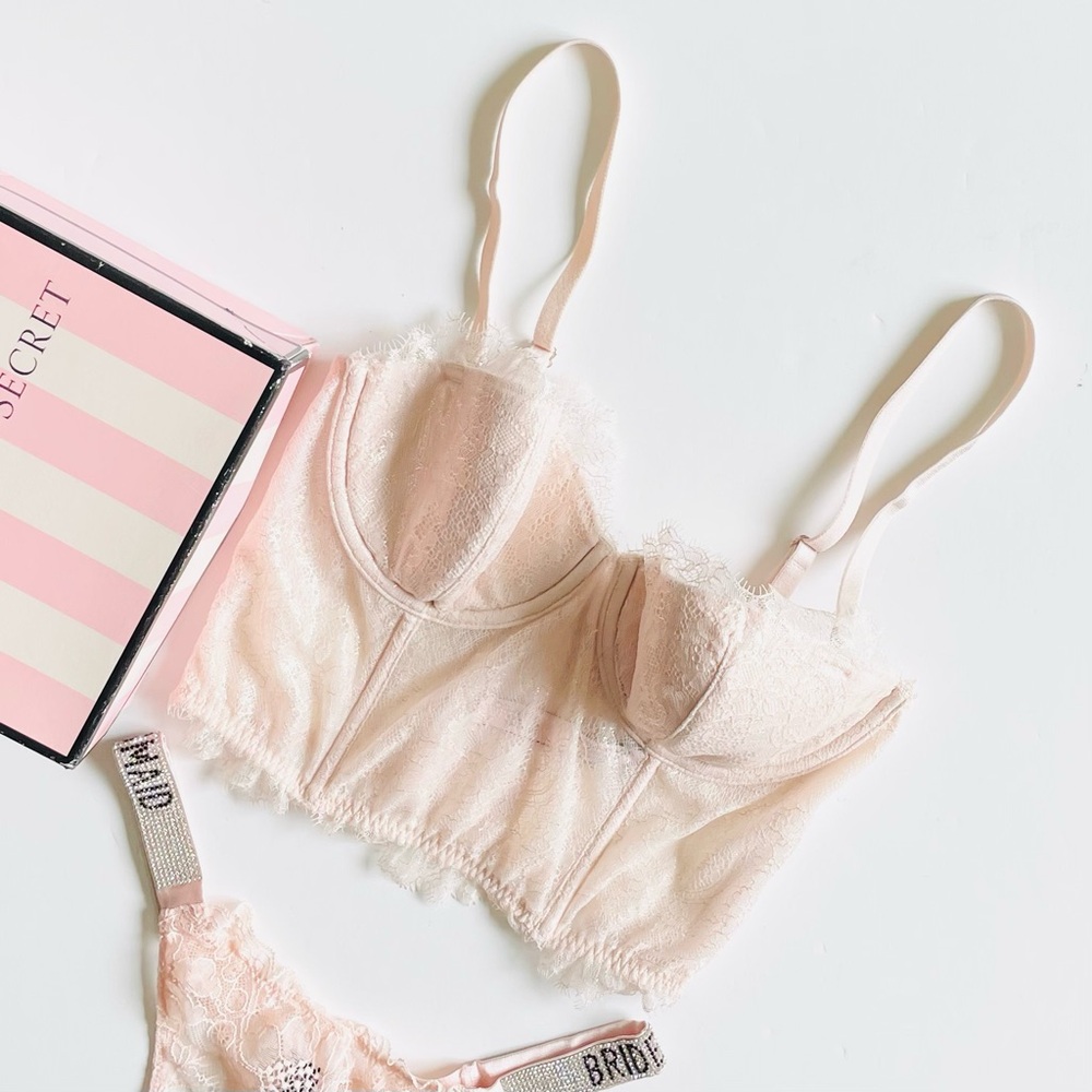 32C SMALL Victoria’s Secret blush pink bra set - Picture 2 of 9